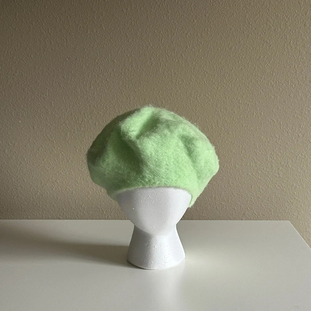 Wild Fable Women’s Neon Lime Green Beret Hat Wool Mix One Size NWT